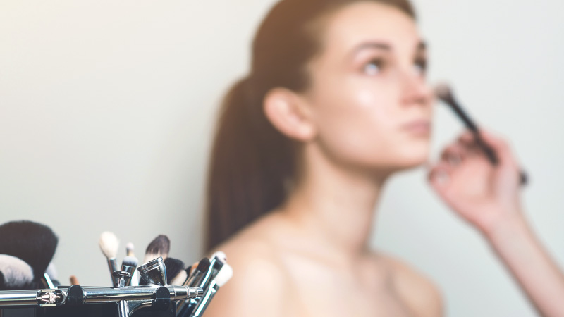 Experiencia estudiar maquillaje y caracterización Experiencia estudiar maquillaje y caracterización