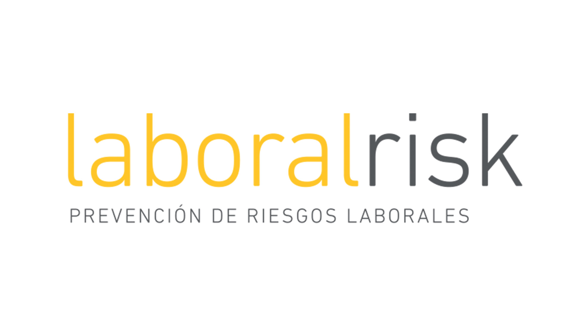 ¿Qué cursos se necesitan para trabajar en paneles solares y los principales riesgos de prevención en