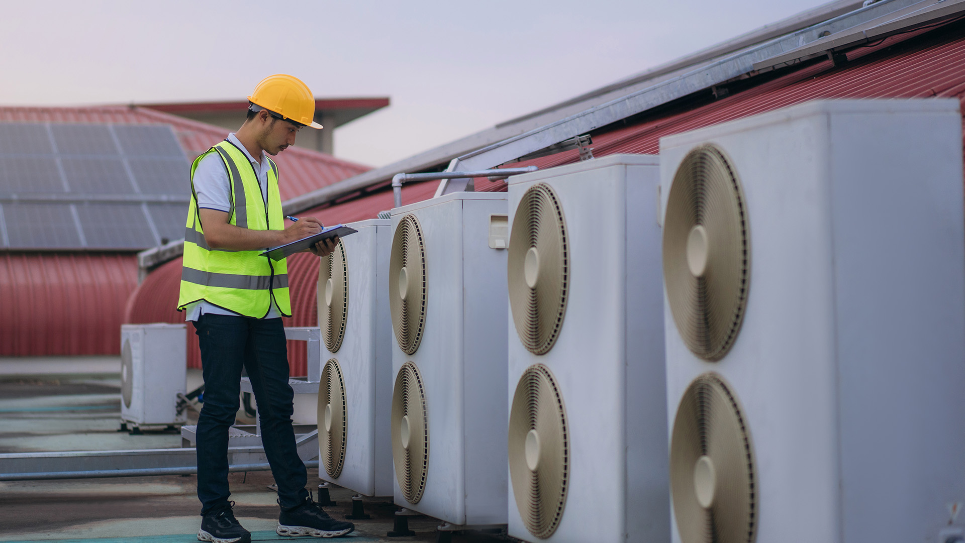Normativa y Buenas Prácticas en Instalaciones